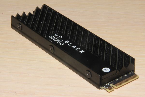 WD Black PC SN750