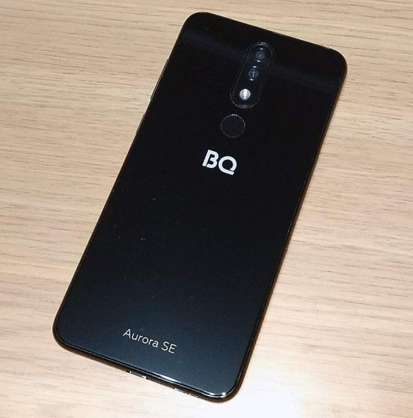 BQ Aurora SE